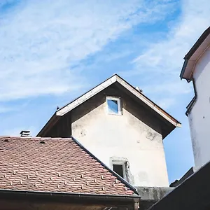 Appartement Le Paquier 7 - 2 Pièces Au Coeur De La Vieille 150m Du, Annecy