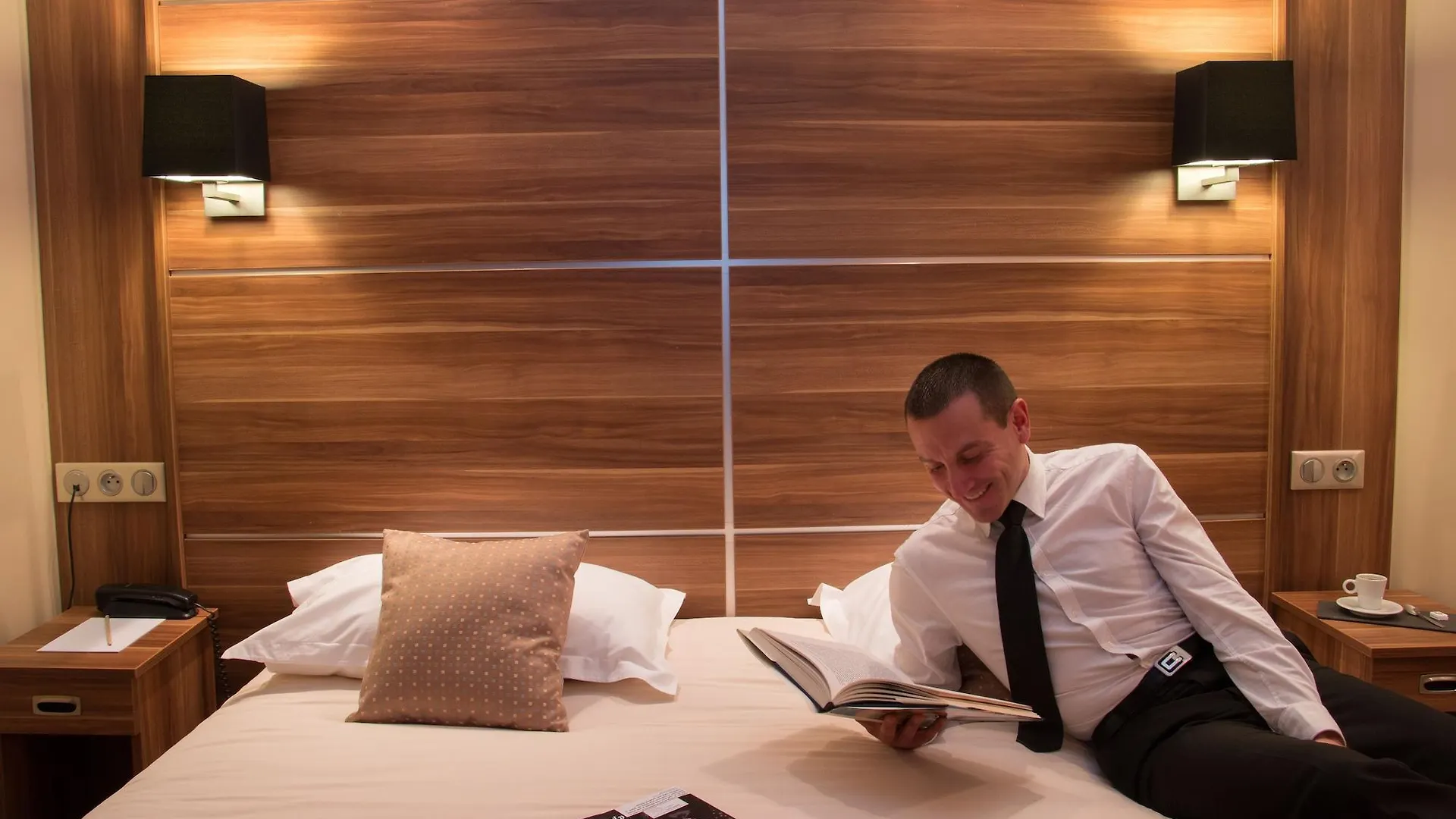 Hotel Novel Restaurant La Mamma Annecy 3*,